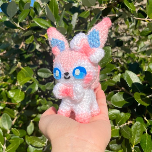 Crochet Pokemon Sylveon Handmade Craft Amigurumi Customade Cute Art Pet - Picture 2 of 10